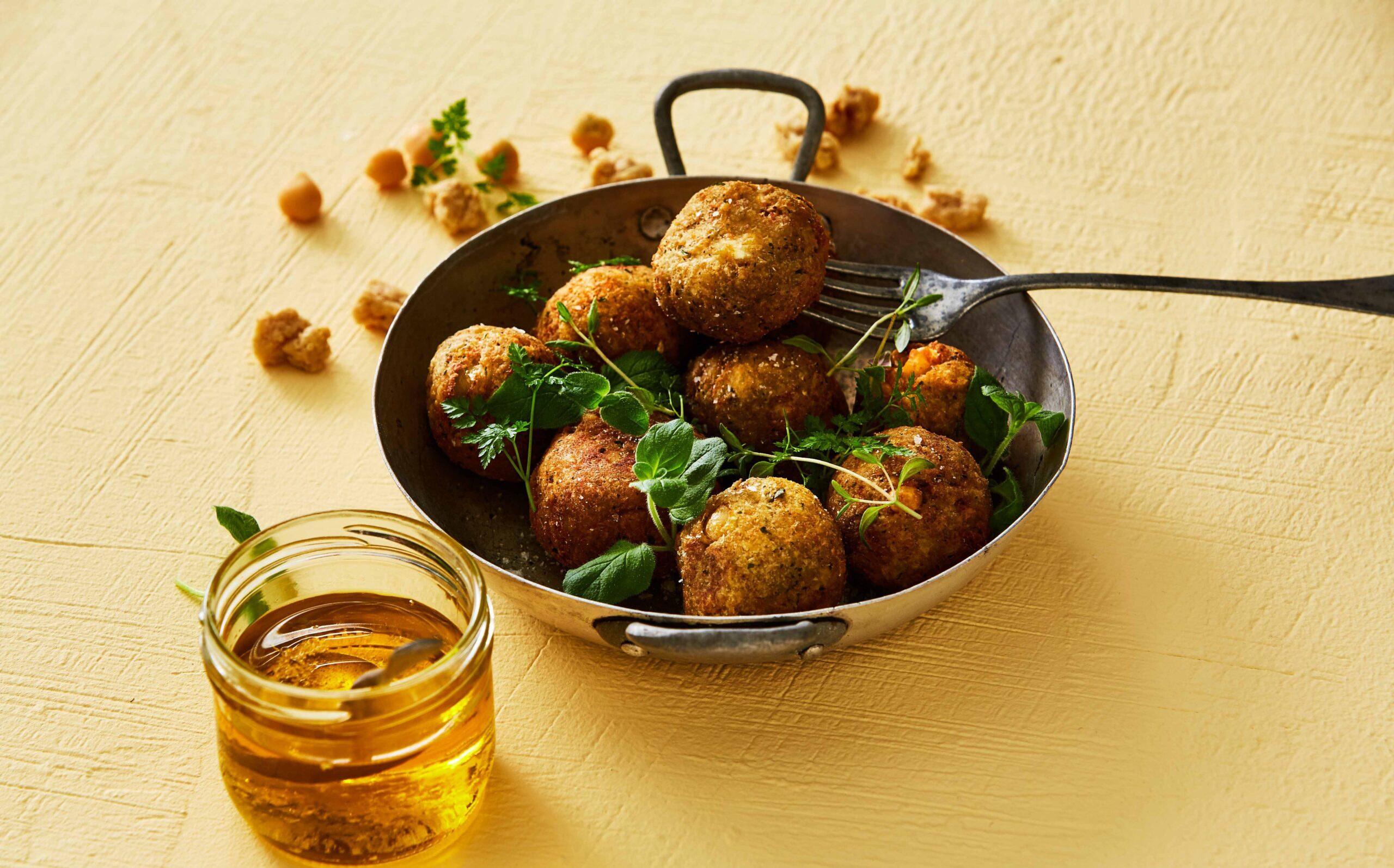 pea-proteins-plant-based-protein-solutions-crispy-food
